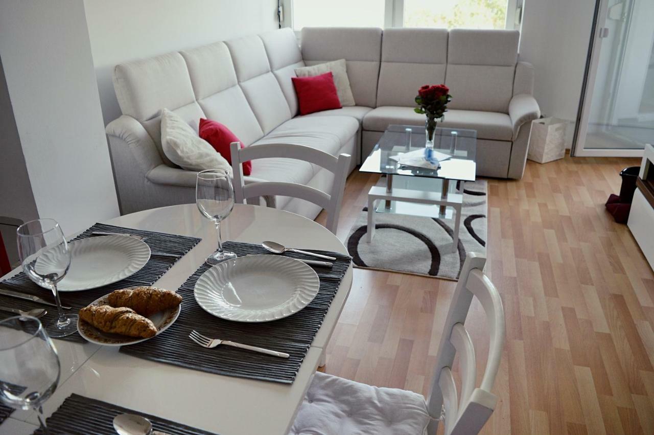Apartman Andrijana ลอฟราน ภายนอก รูปภาพ